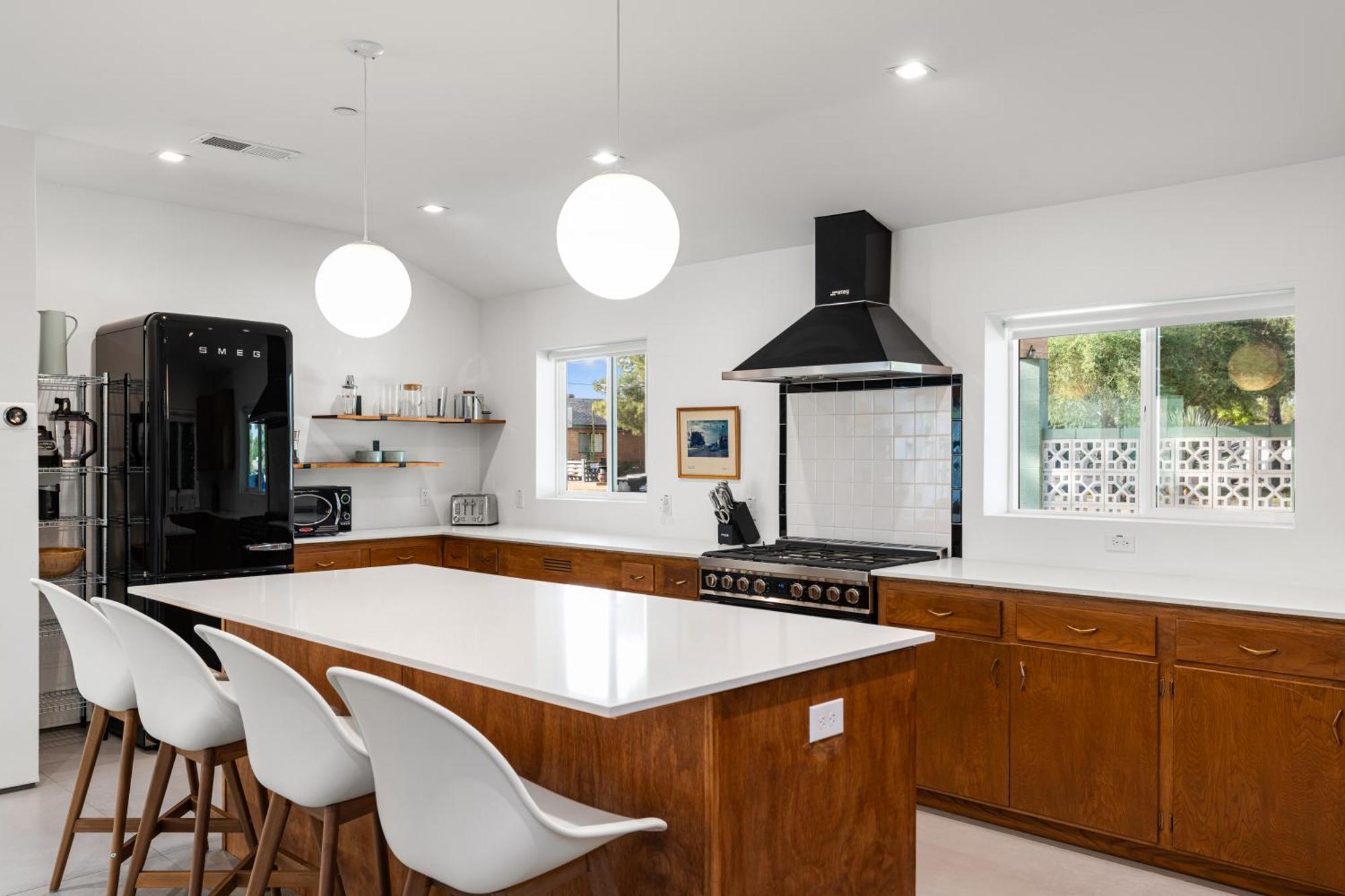 Stylish Old Town Retreat W Pool Prime Location Scottsdale
