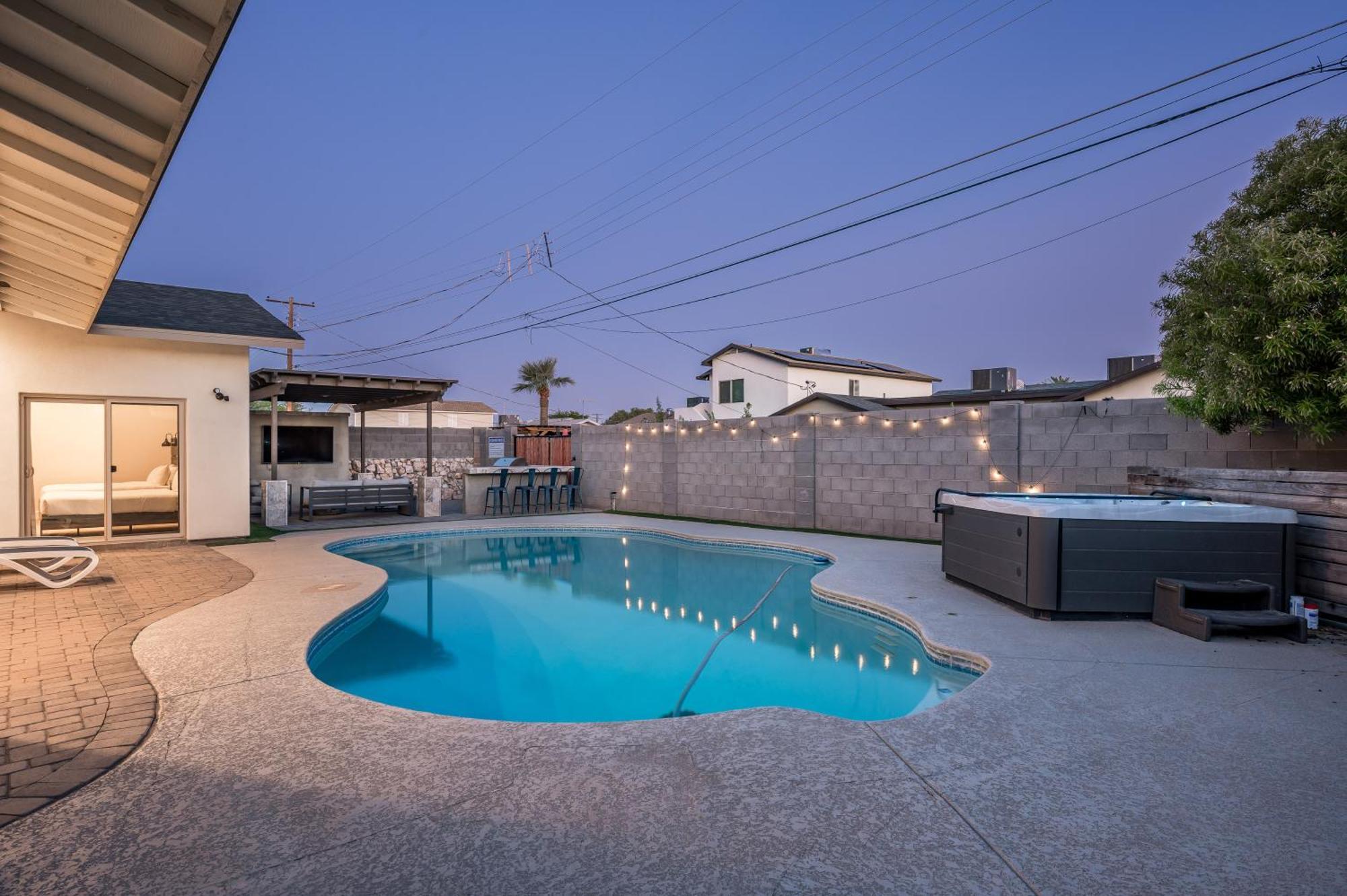 Holiday home Endless Entertainment And 1.5 Miles From Old Town At Sunbaked Terrace Scottsdale