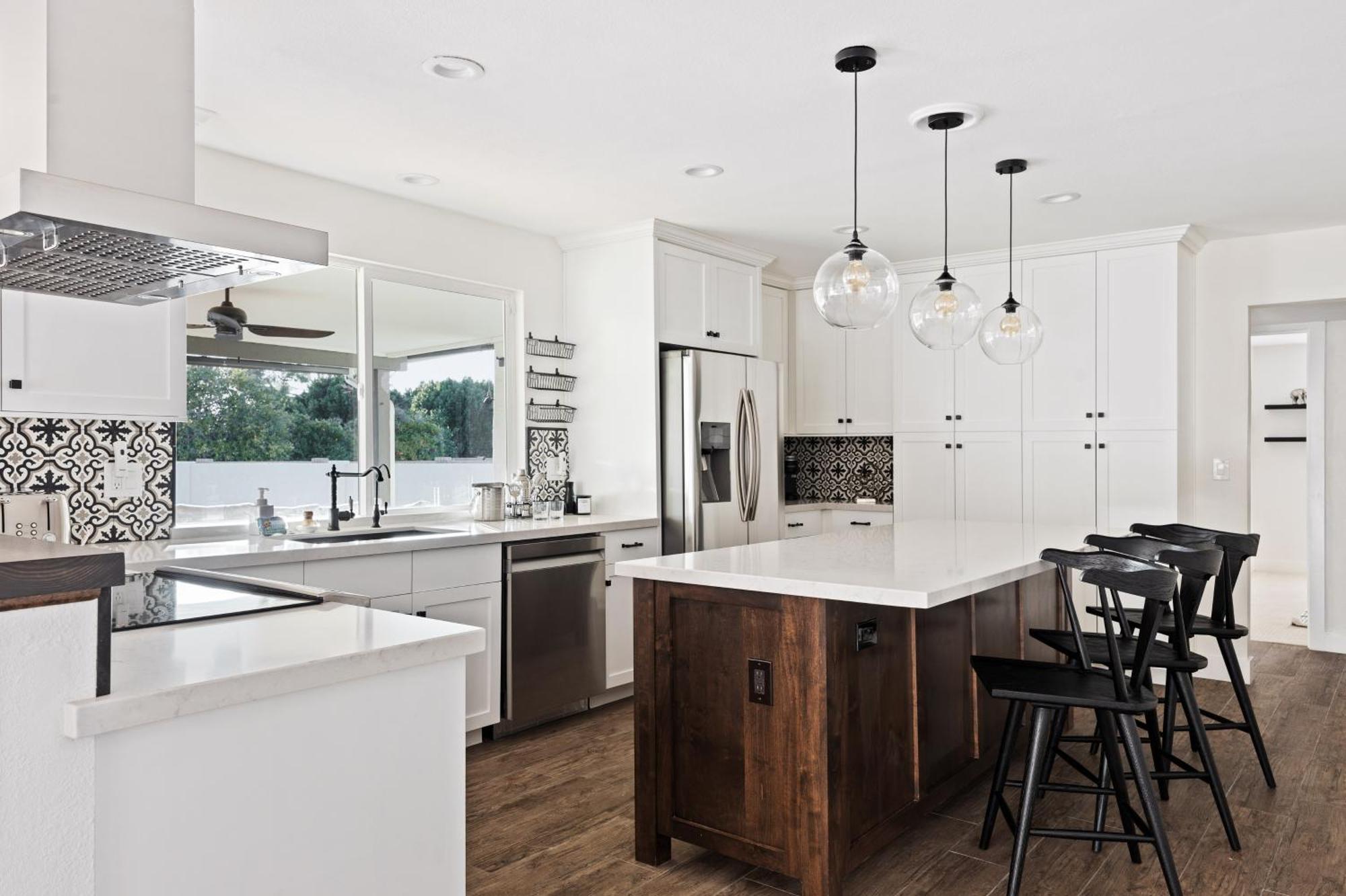 Theater Swimming And Large Backyard At Adobe Modern. Nearby High-end Experiences And Golf Course Holiday home Scottsdale