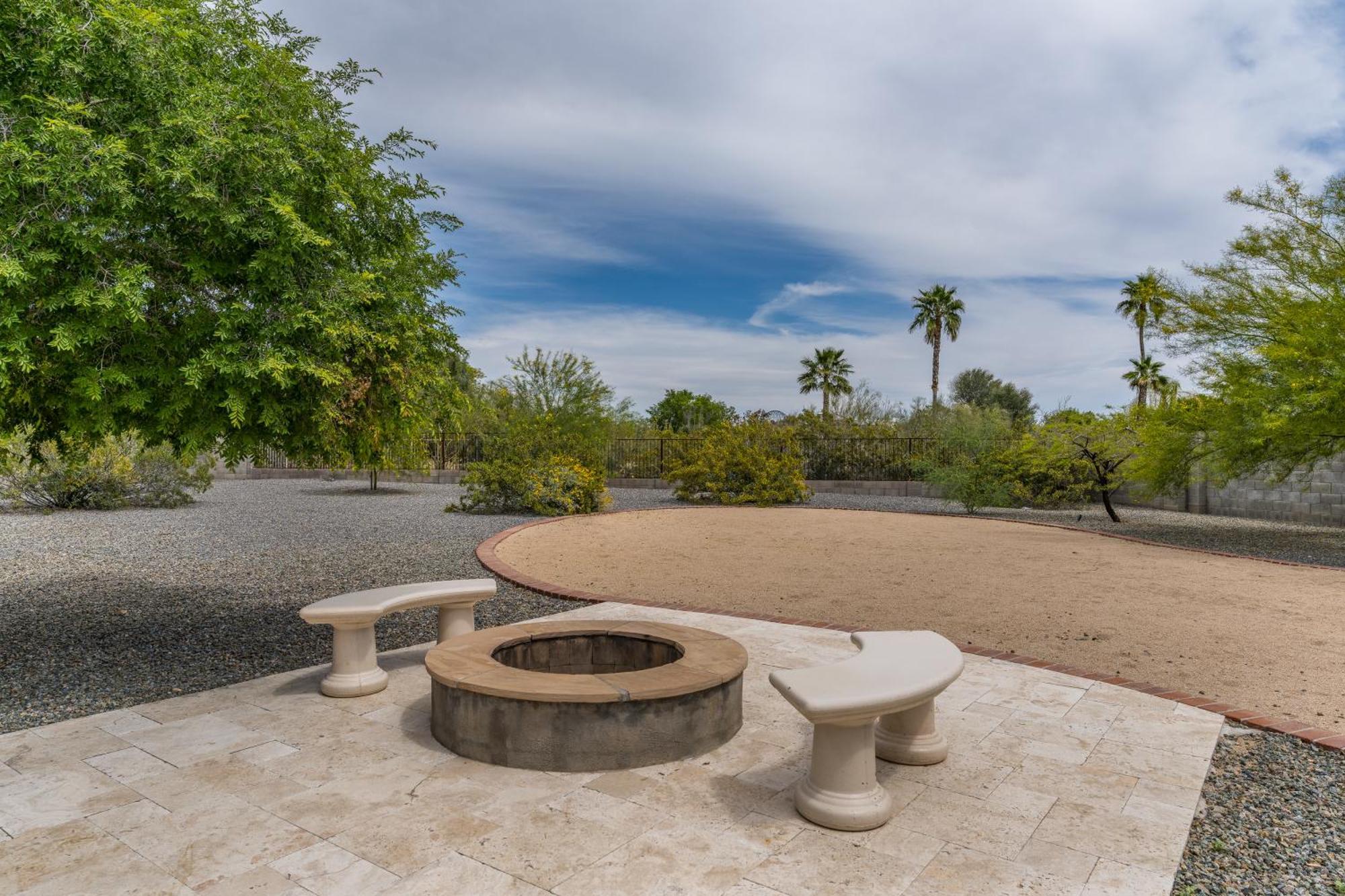 Holiday home Pickleball Cornhole Basketball Court Tons Of Space At Paradise Heights Retreat Scottsdale