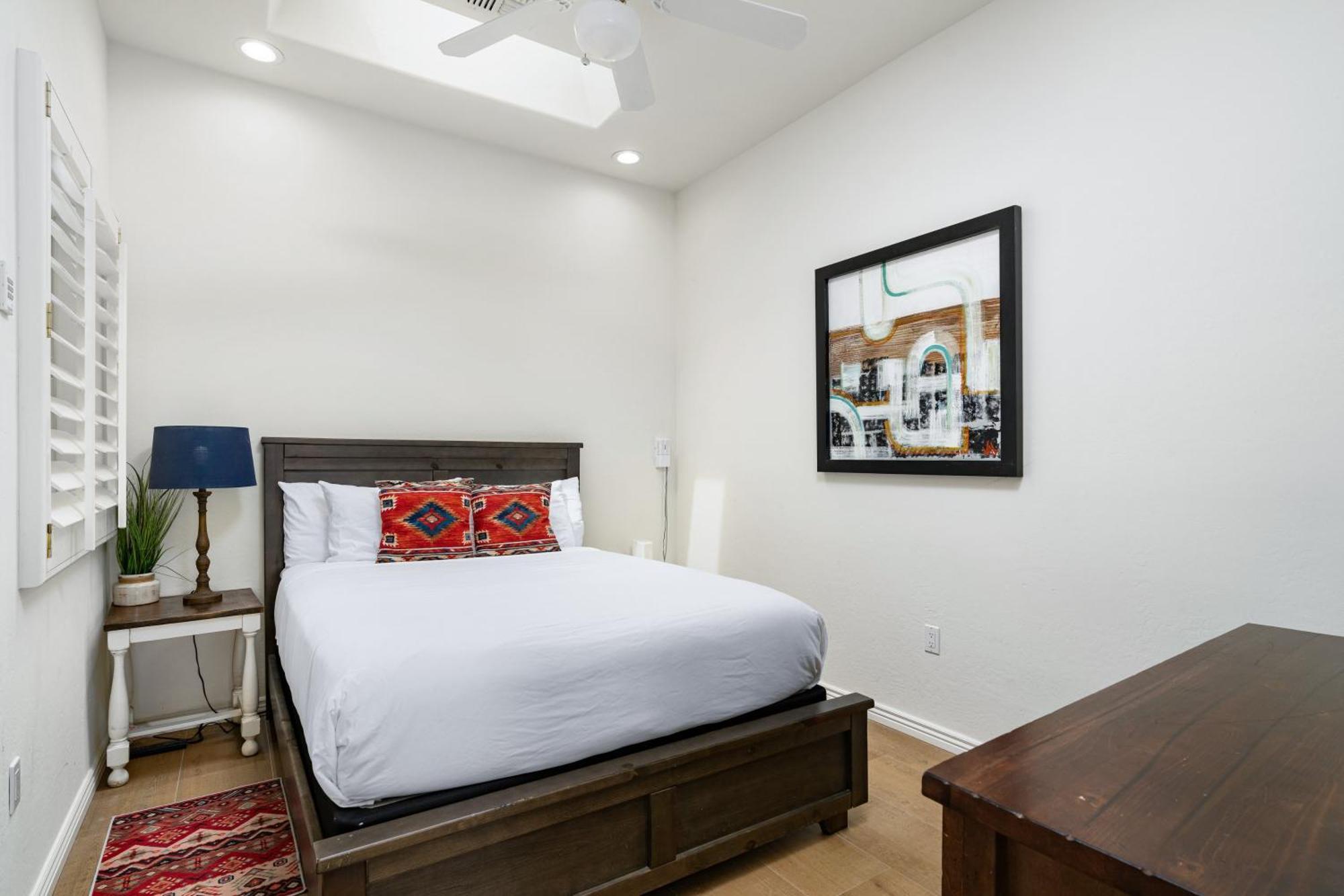 Pickleball Cornhole Basketball Court Tons Of Space At Paradise Heights Retreat Holiday home