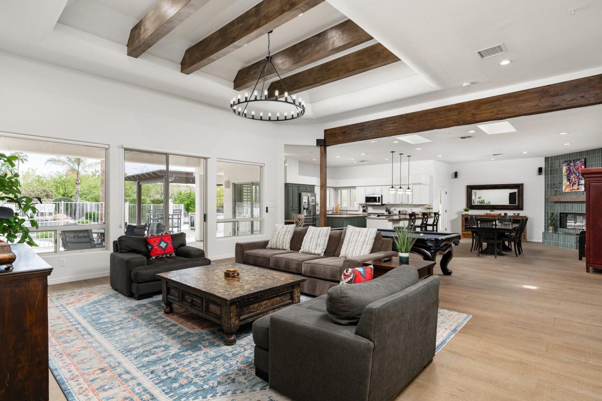 Holiday home Pickleball Cornhole Basketball Court Tons Of Space At Paradise Heights Retreat *