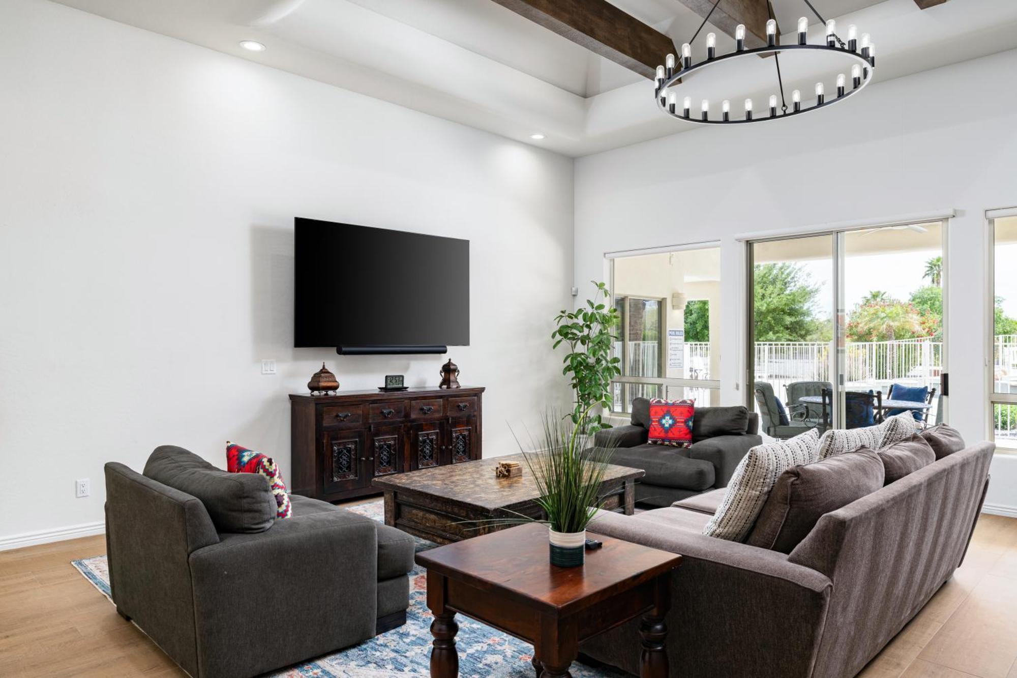 Pickleball Cornhole Basketball Court Tons Of Space At Paradise Heights Retreat Scottsdale