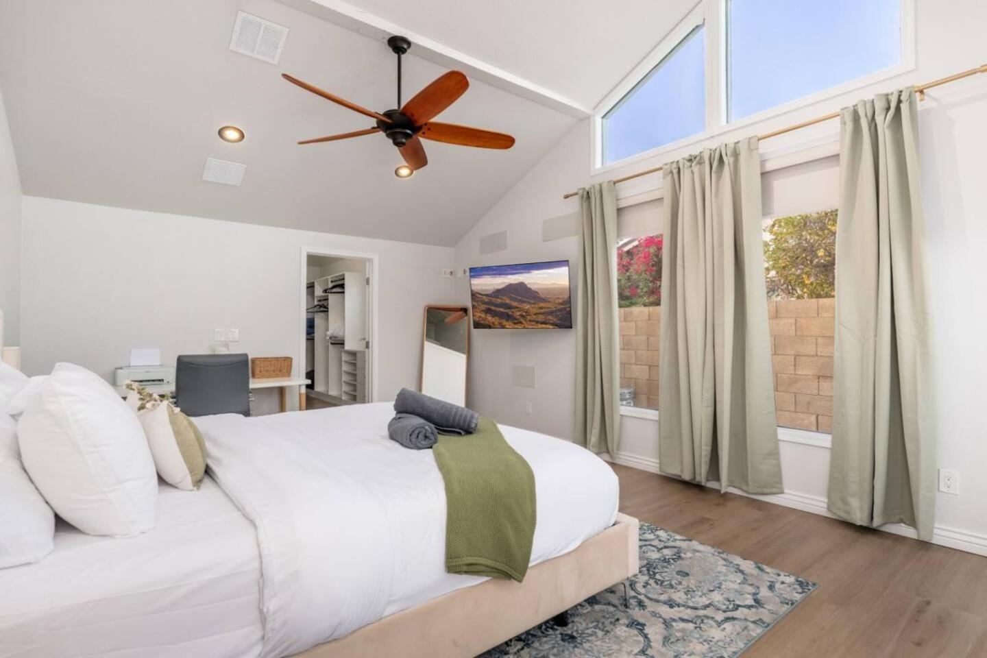Holiday home Luxury Living Private Pool Bbq & Prime Location Scottsdale