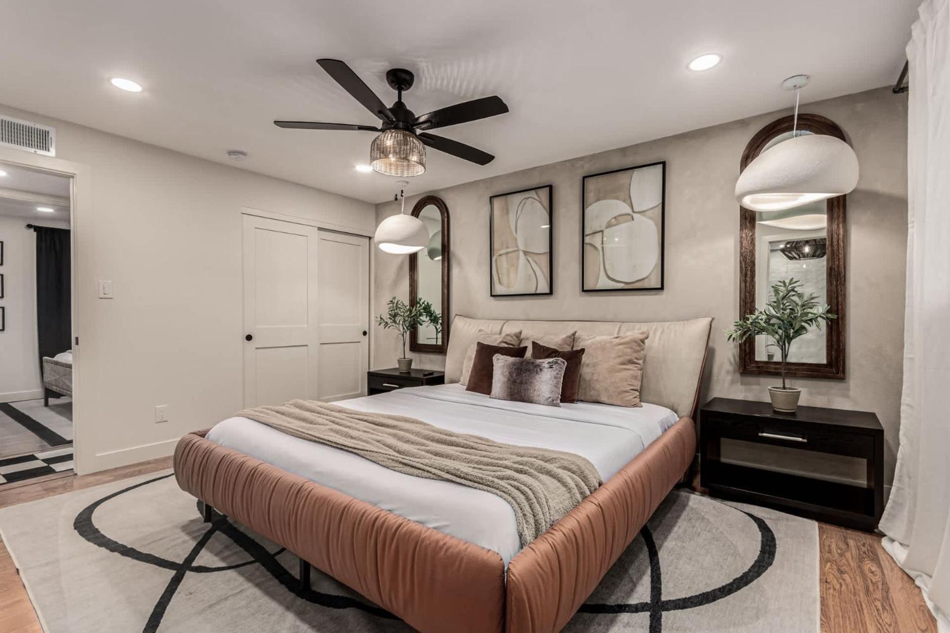 Holiday home Solanova Designer Oasis With Cocktail Pool & Theater Scottsdale