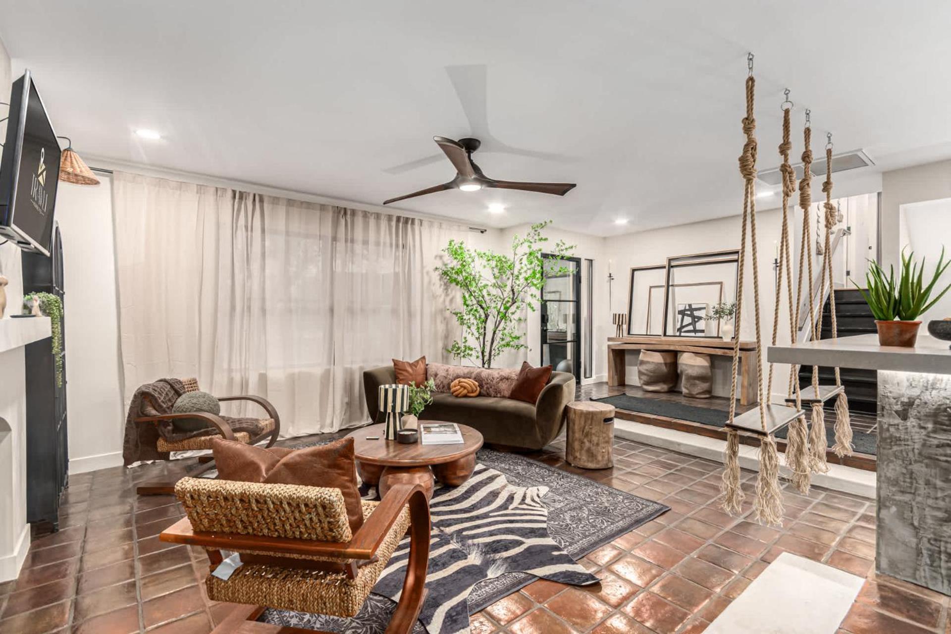 Holiday home Solanova Designer Oasis With Cocktail Pool & Theater Scottsdale