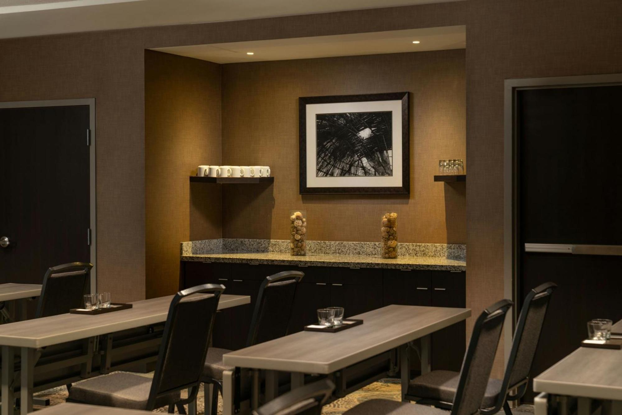 Courtyard By Marriott Salt River Hotel Scottsdale