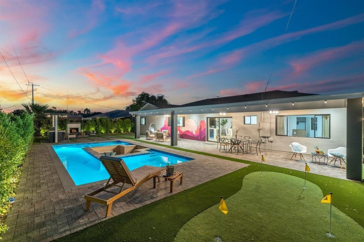 Holiday home Luxury Retreat, Heated Pool, Mini Golf And Old Town