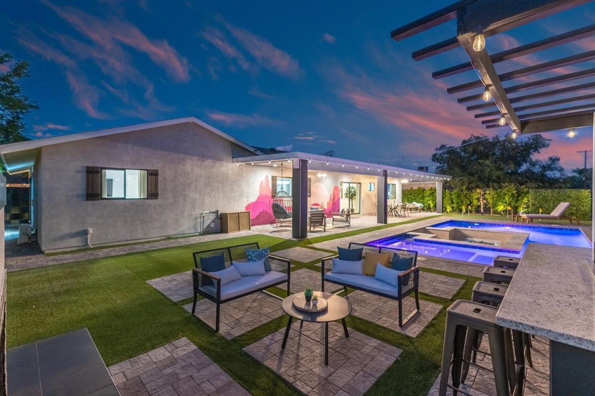 Luxury Retreat, Heated Pool, Mini Golf And Old Town Holiday home Scottsdale
