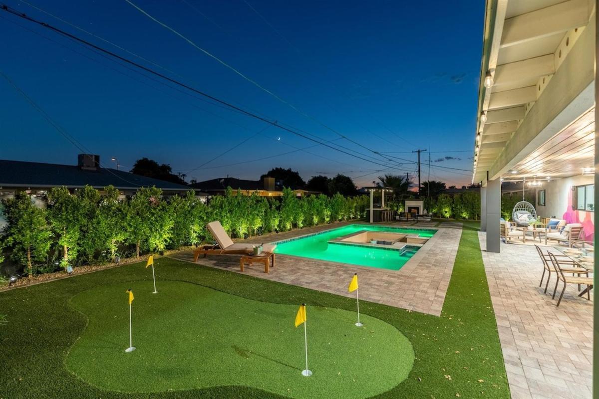 Holiday home Luxury Retreat, Heated Pool, Mini Golf And Old Town