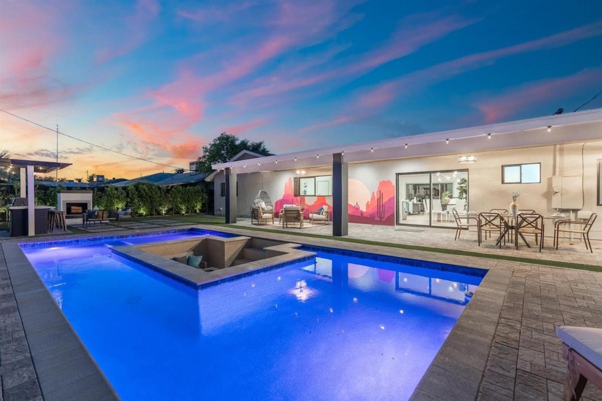 Holiday home Luxury Retreat, Heated Pool, Mini Golf And Old Town Scottsdale