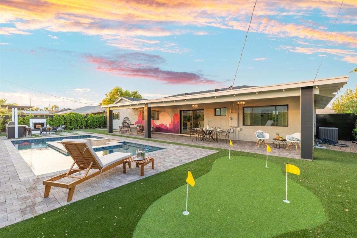 Luxury Retreat, Heated Pool, Mini Golf And Old Town Holiday home Scottsdale