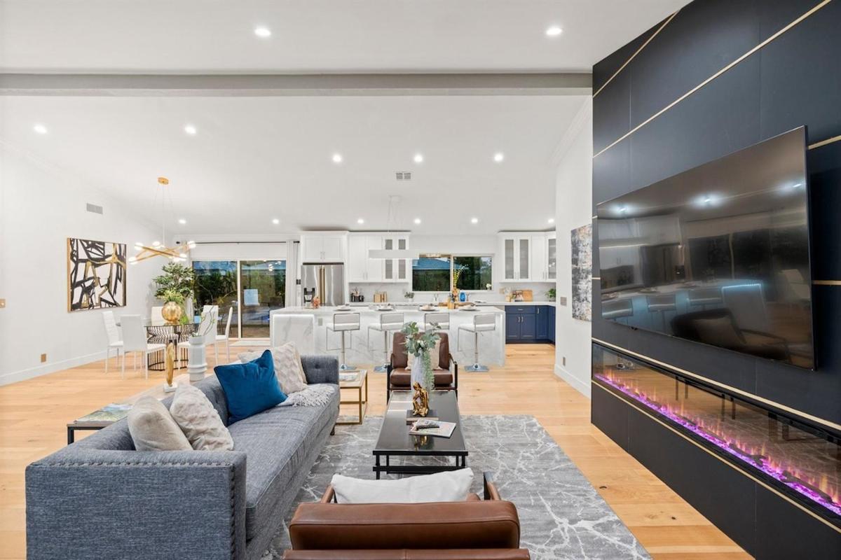 Luxury Retreat, Heated Pool, Mini Golf And Old Town Holiday home Scottsdale