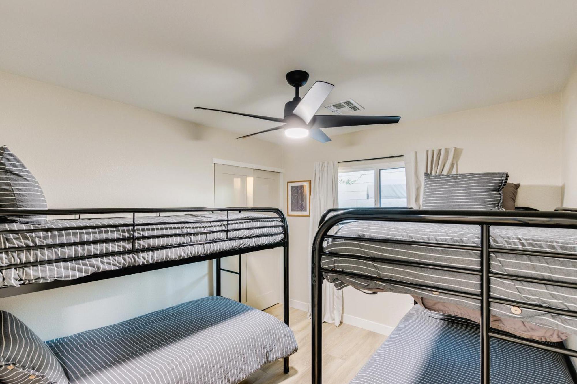 Chaparral Dog Park, Heated Pool, Billiards, Ping Pong, Fees!