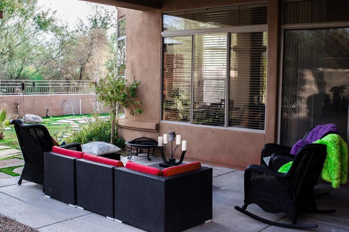 Luxury-3 Bed-two Full Master-best Location Holiday home