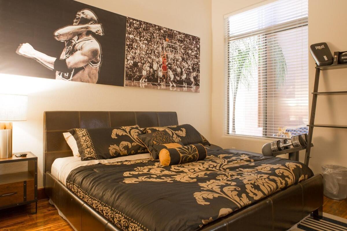 Luxury-3 Bed-two Full Master-best Location * Scottsdale