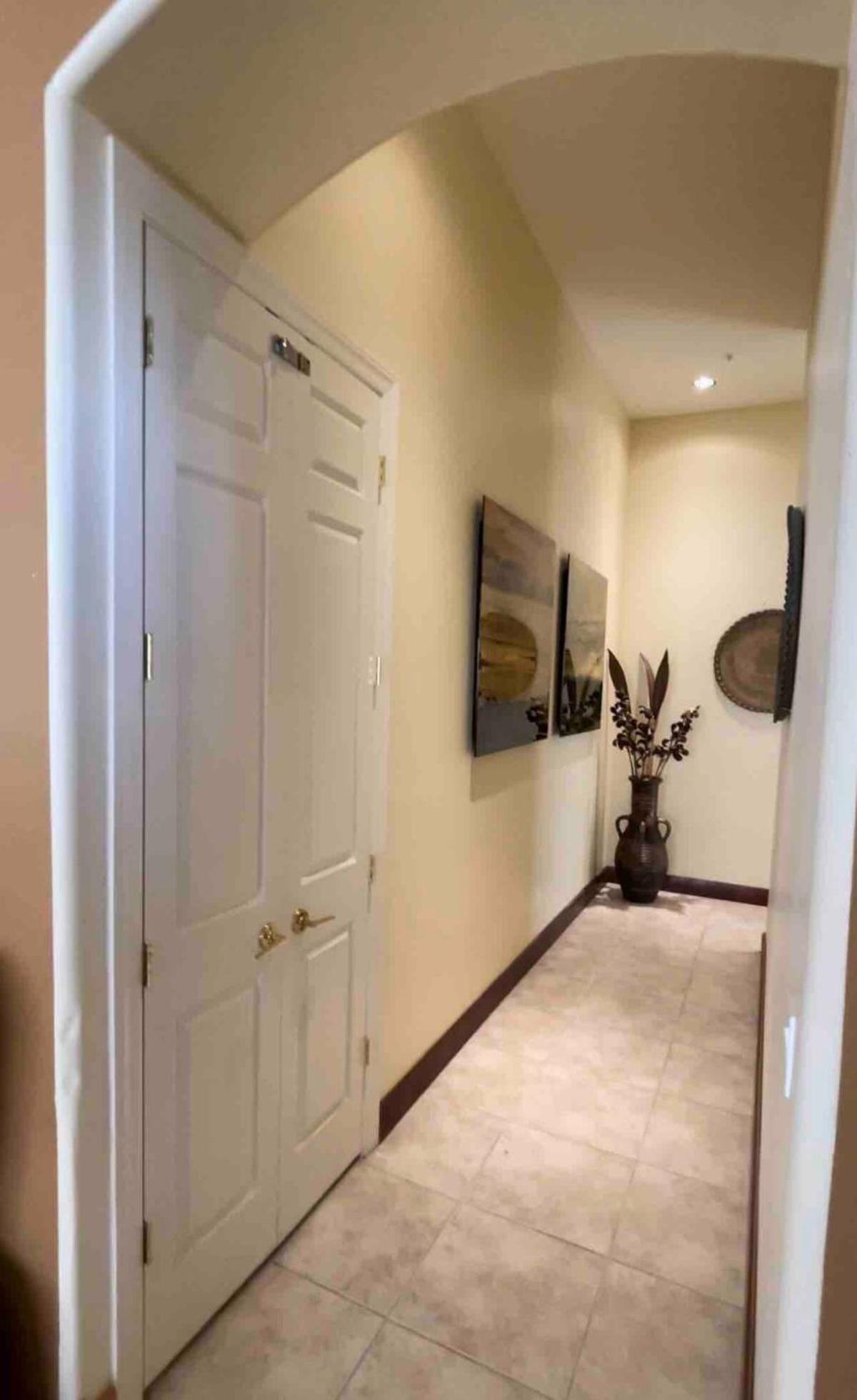 Luxury-3 Bed-two Full Master-best Location