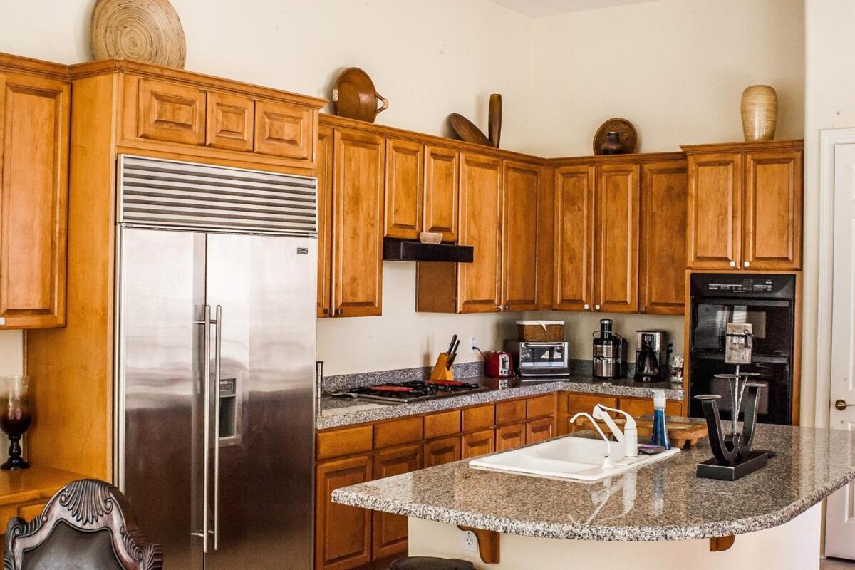 Holiday home Luxury-3 Bed-two Full Master-best Location
