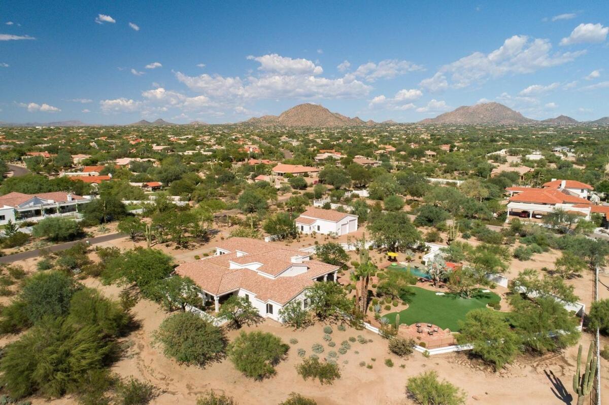 Rancho Relaxo By Paseohomesaz With Pool, And Separate Casita Scottsdale