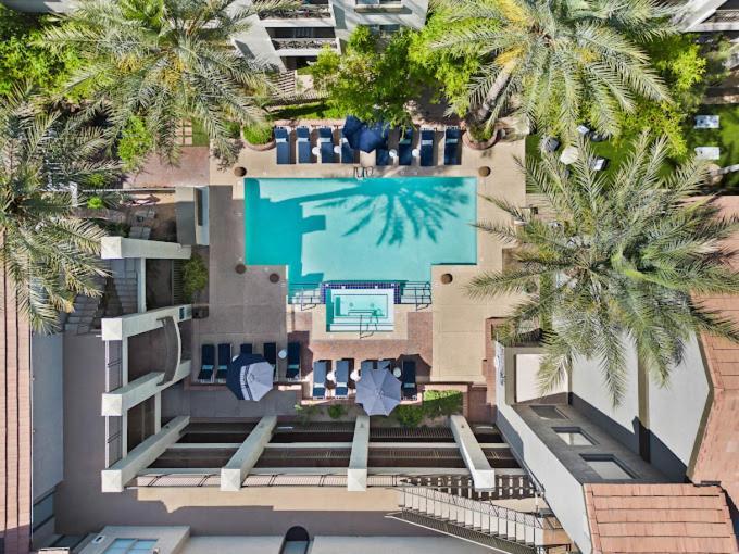 Apartment Luxury Vacation By Meridian Condoresorts Scottsdale
