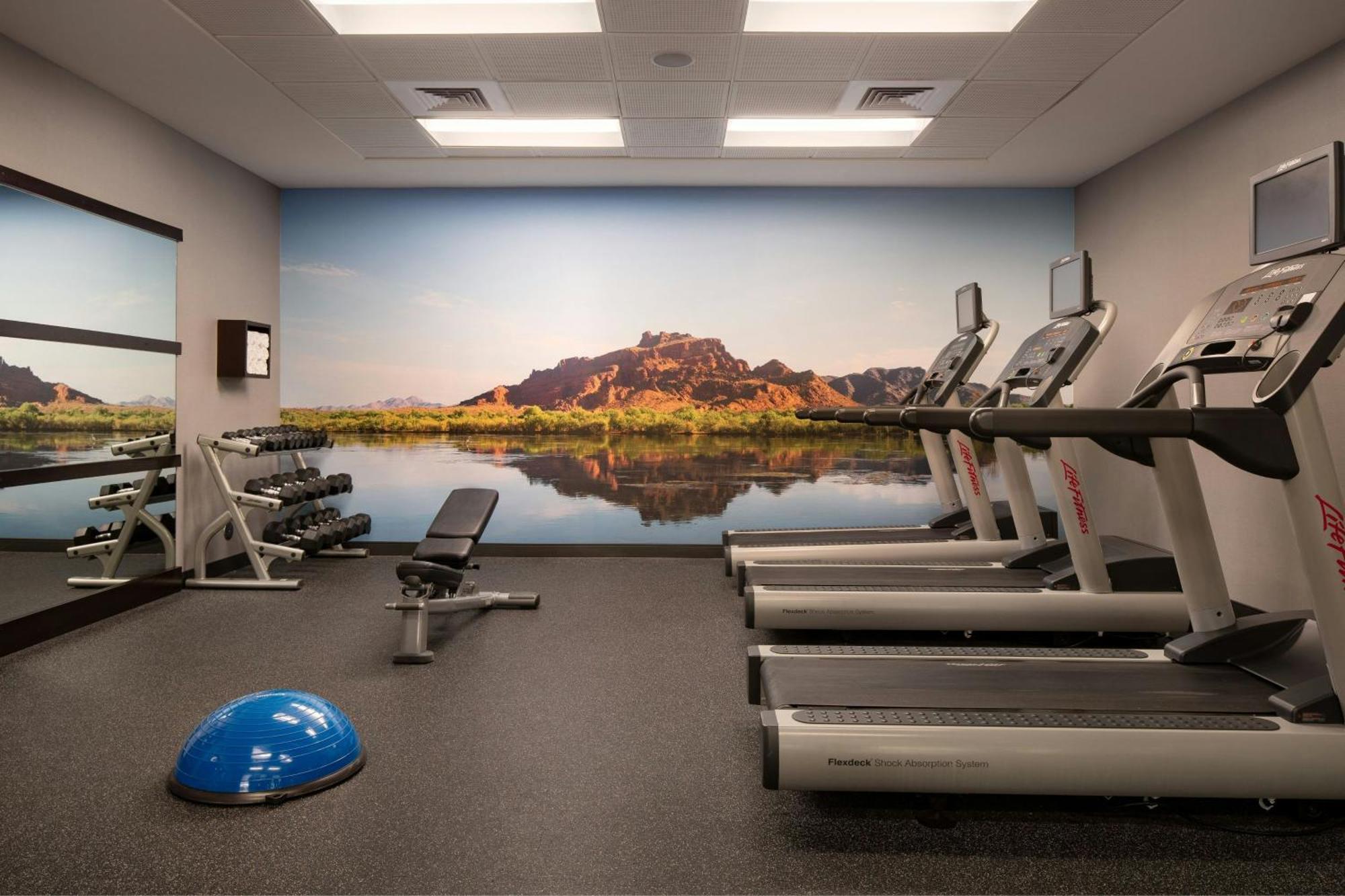 Hotel Courtyard By Marriott Salt River 3*