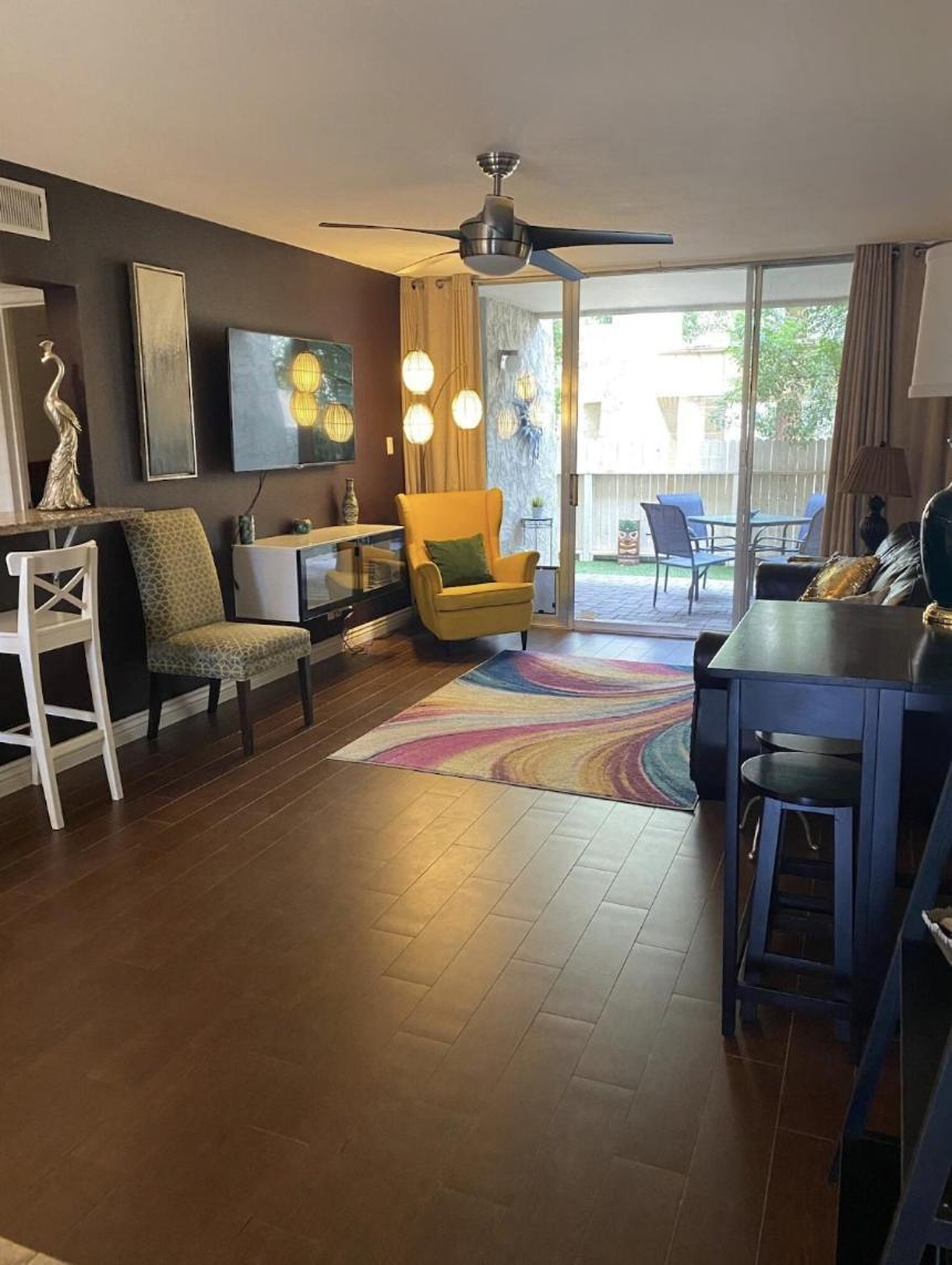 Chic 1-br In Phenomenal Holiday home *