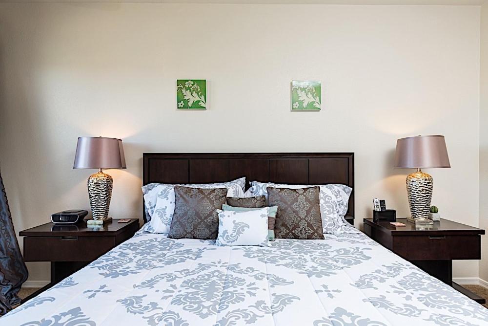 Paradise At Silverado Holiday home