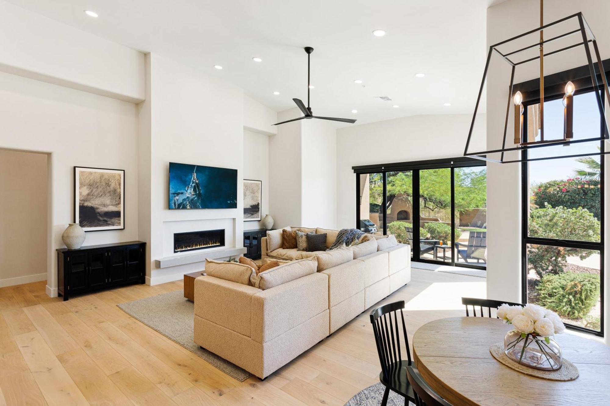 Zenith Private Pool & Long Term 5207 Scottsdale