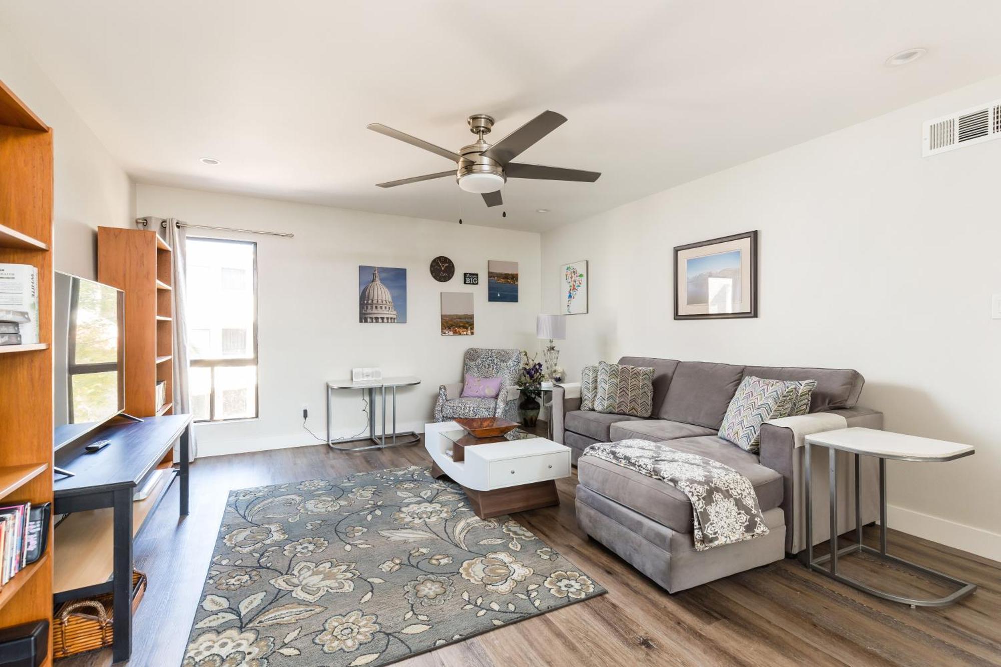 N Miller Rd Unit 230 *