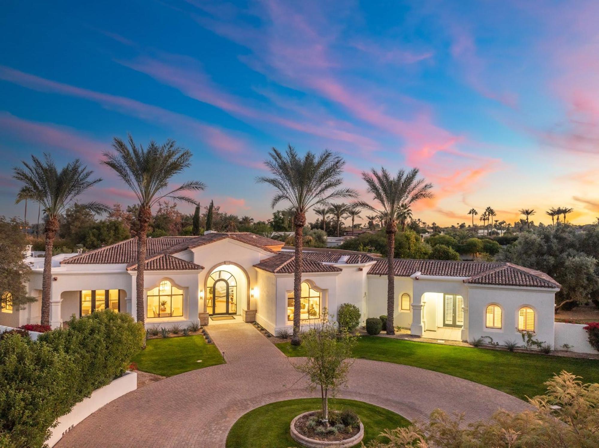 Camelback Mountain Luxury In Paradise Valley Holiday home