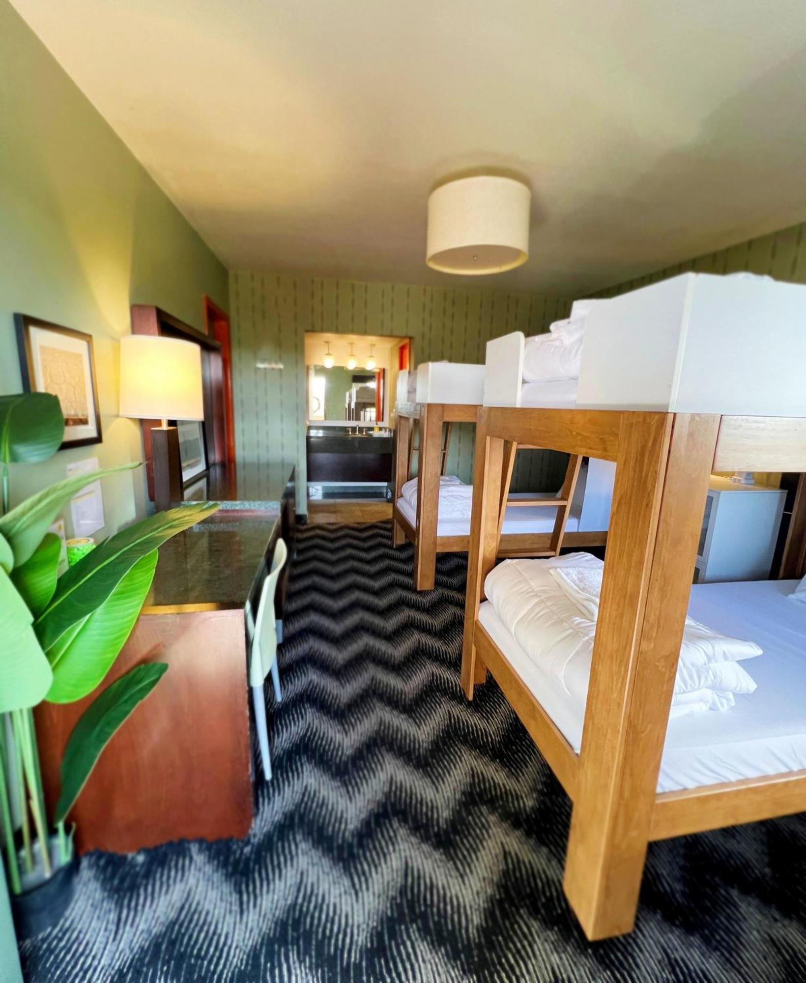 Bposhtels In Arizona Bed & Breakfast