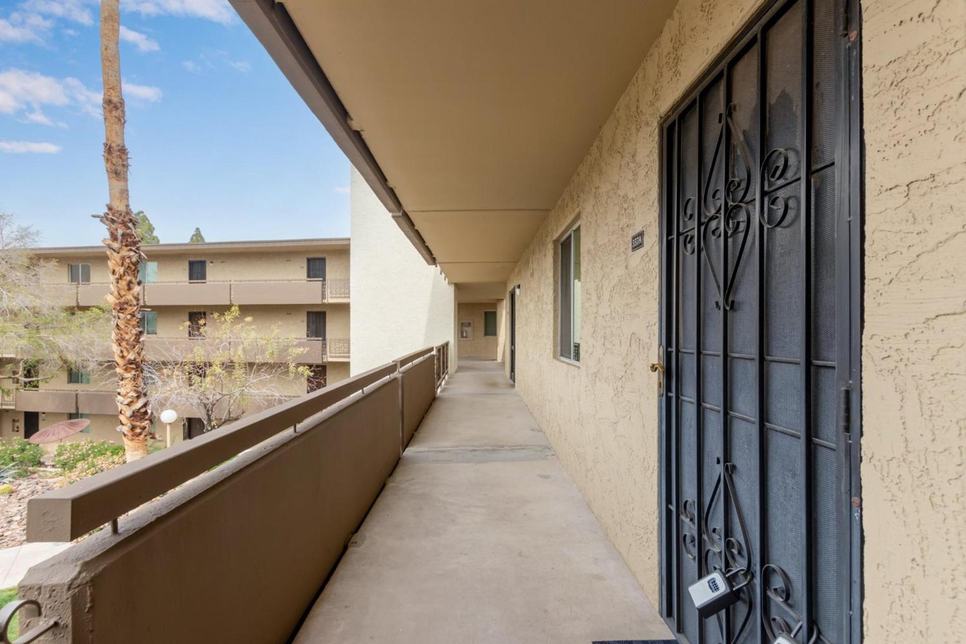 Holiday home Stunning Camelback -