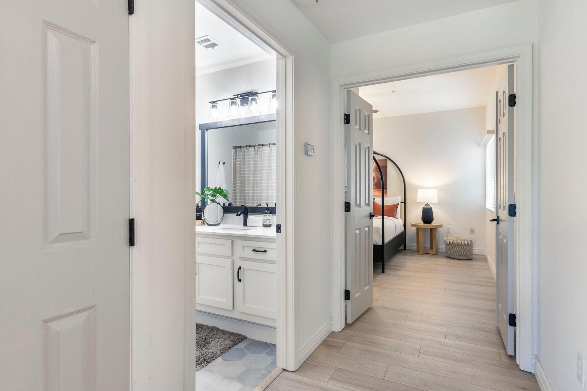 94th St Holiday home *