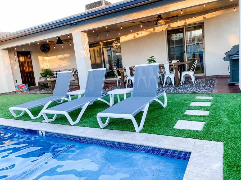 Scottsdale Farmhouse *