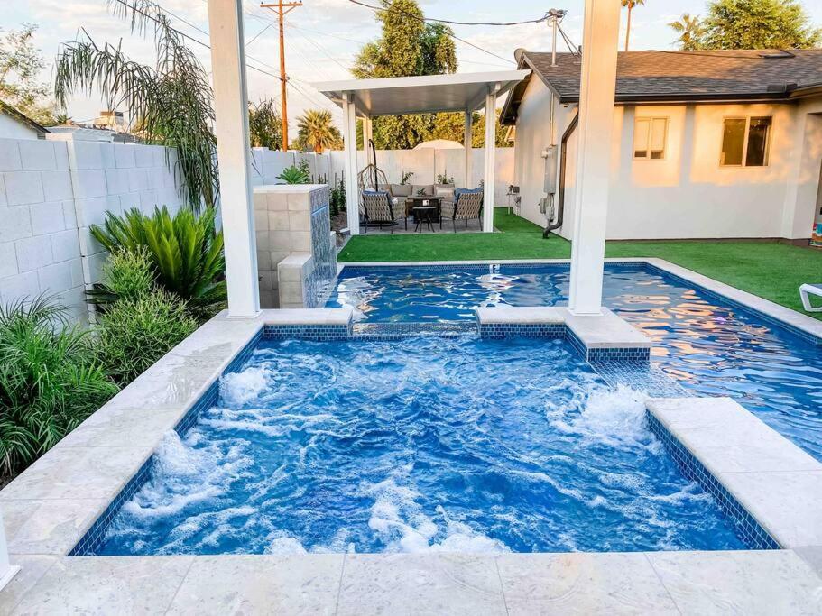 Scottsdale Farmhouse *