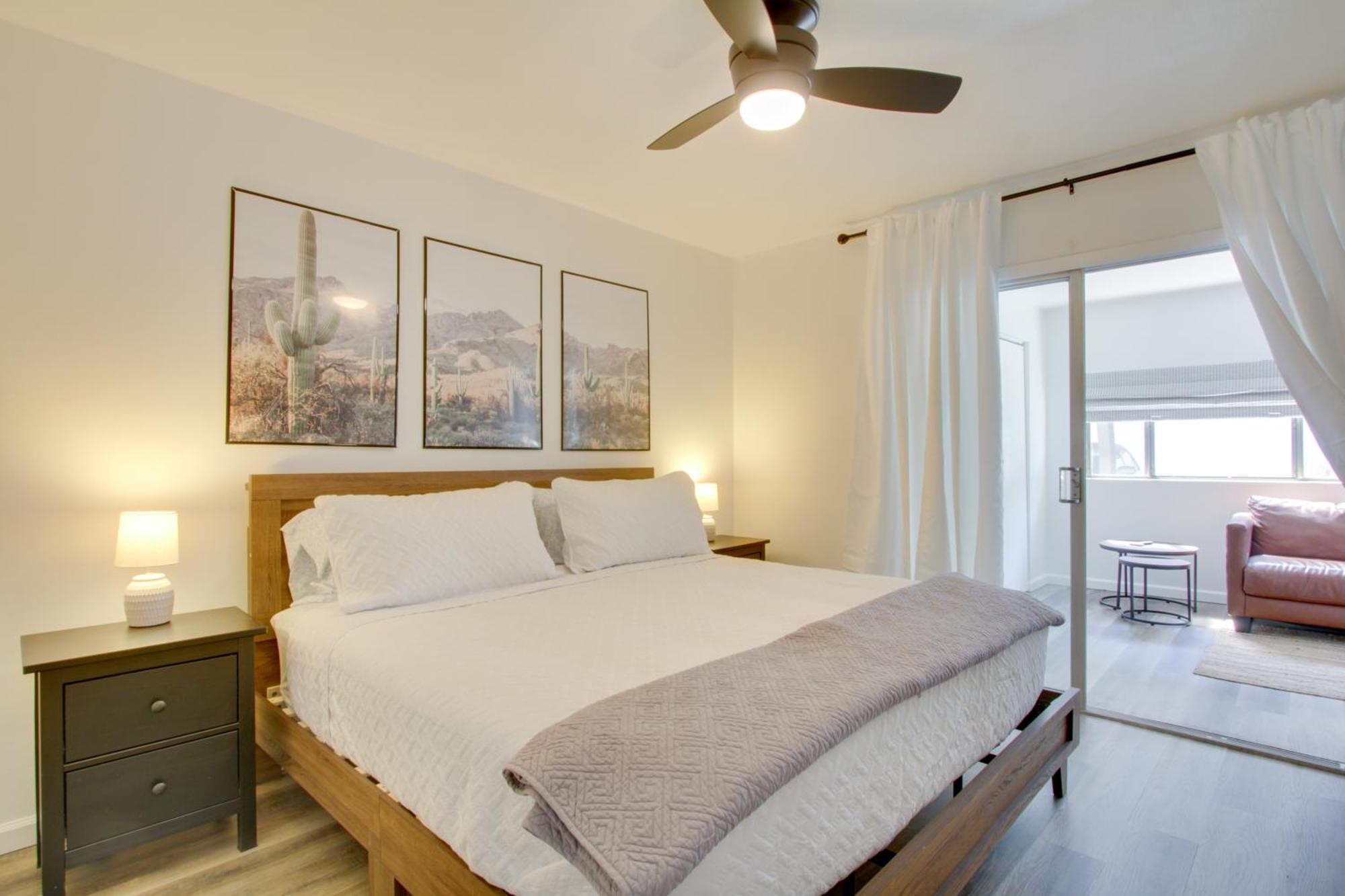 Apartment Community Pool, 3 Mi To Old Town Scottsdale