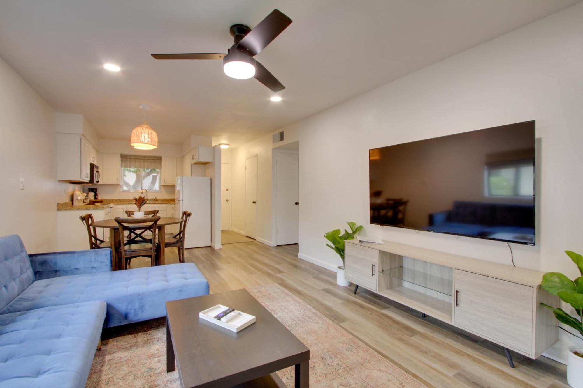 Community Pool, 3 Mi To Old Town Apartment *