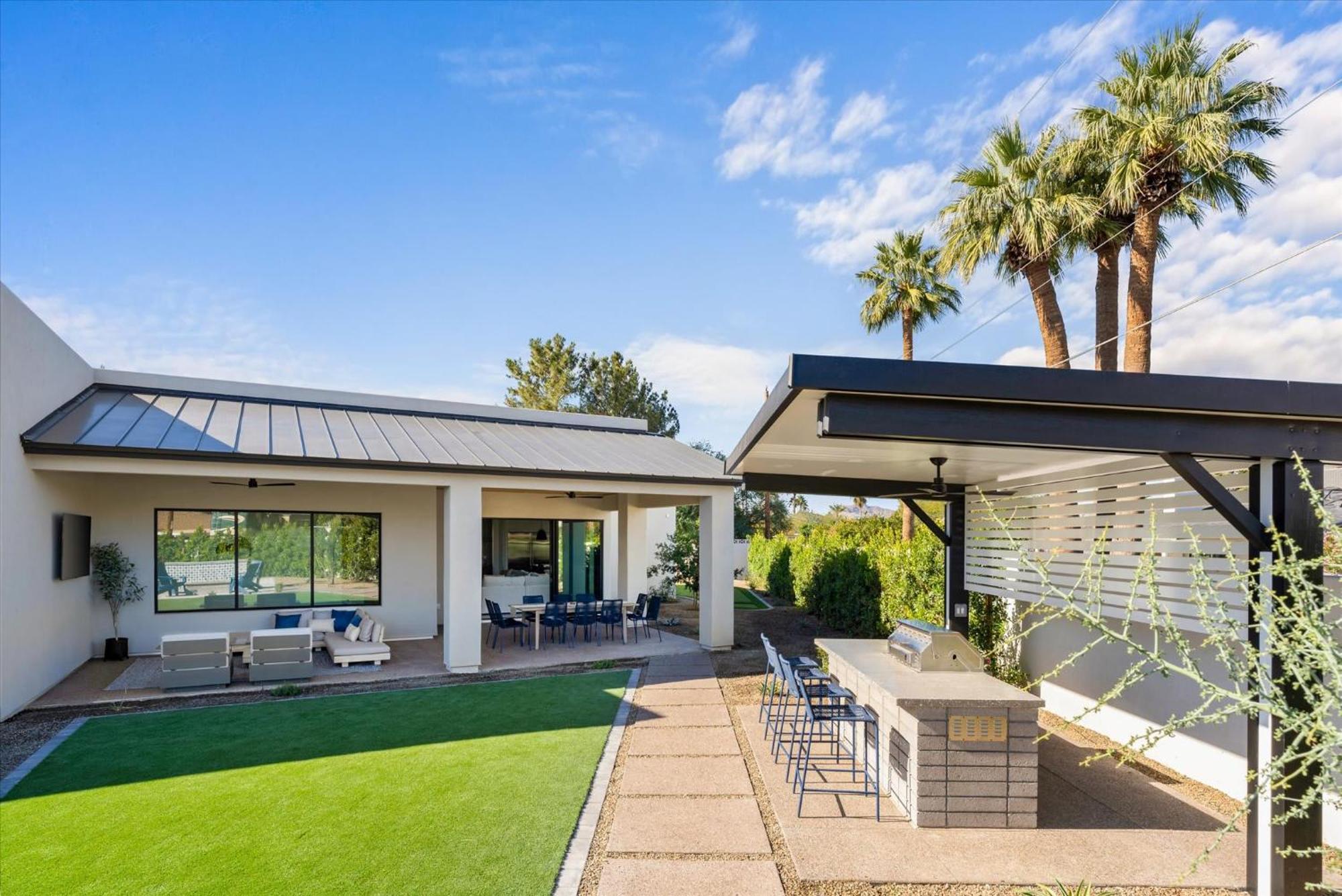 Luxe Villa, Private Pool Putting And Bbq Villa Scottsdale