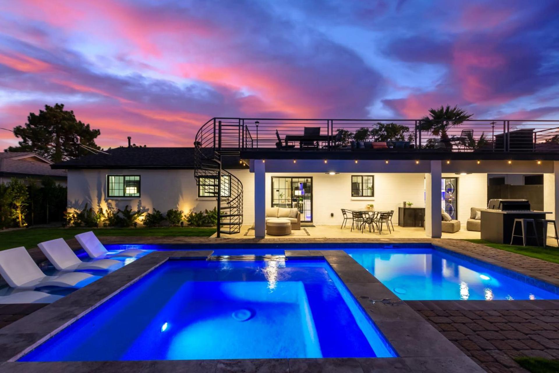 The Sundancer Custom Retreat * Scottsdale