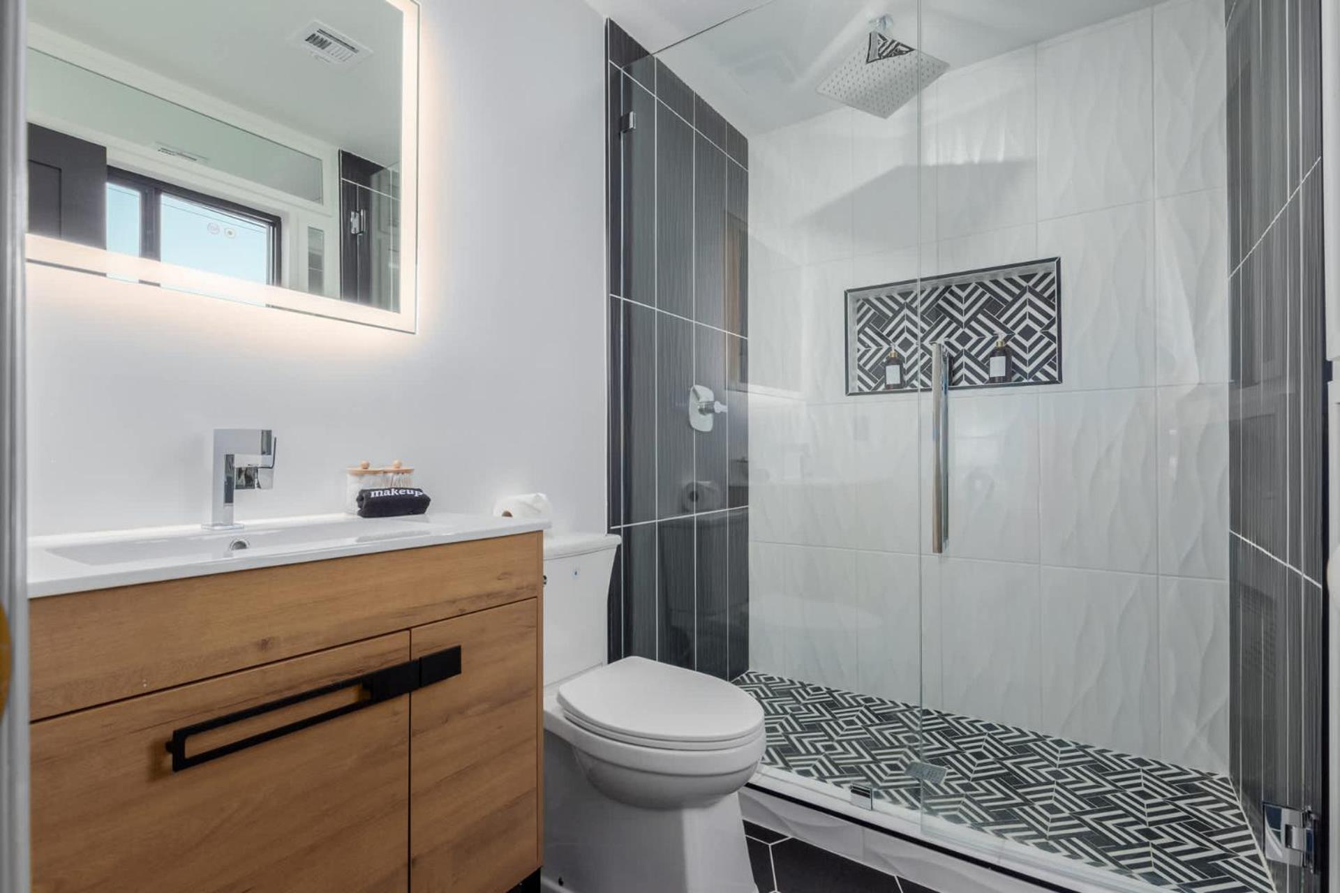 The Kensington Custom Retreat