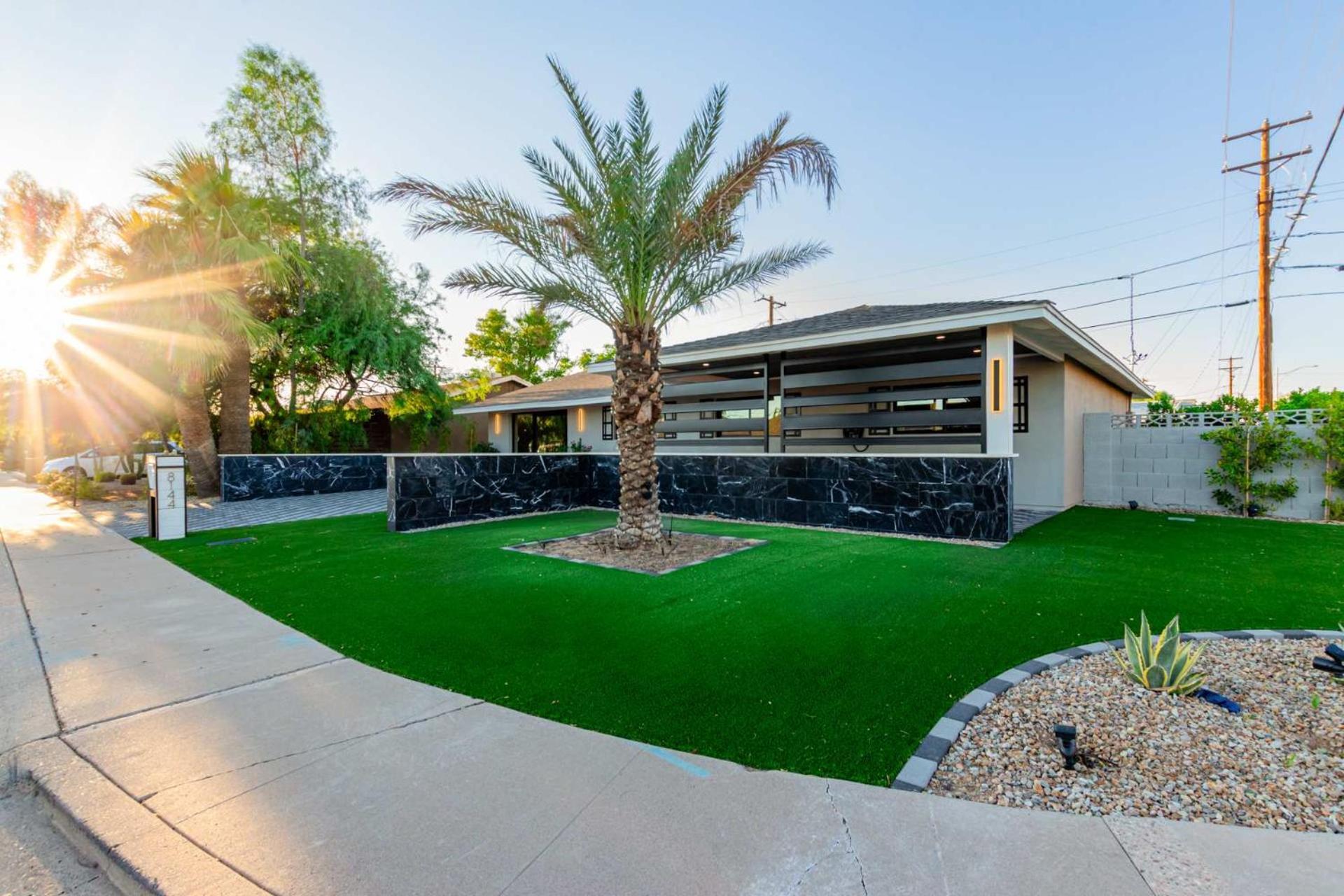 Holiday home The Kensington Custom Retreat