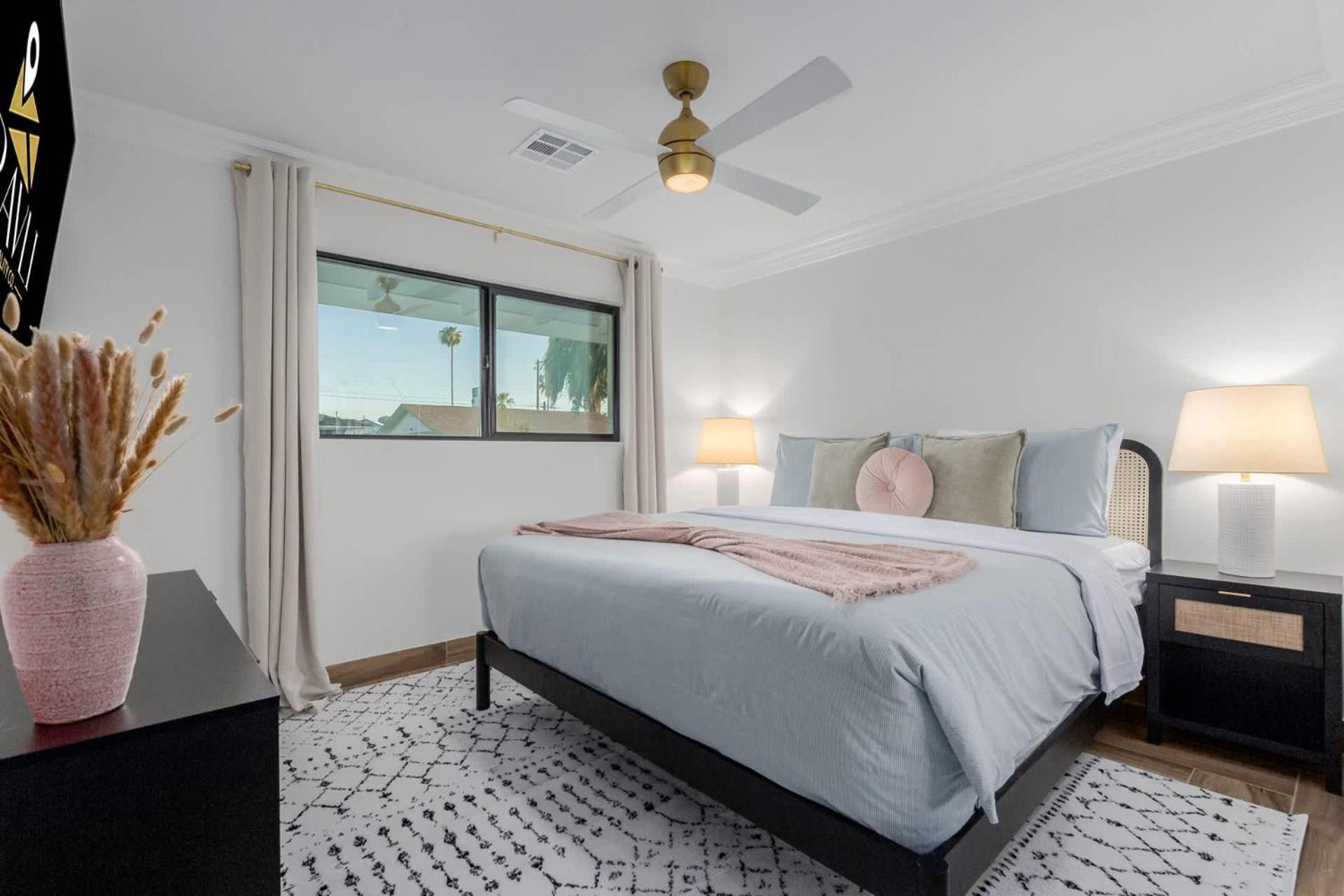 The Kensington Custom Retreat Holiday home