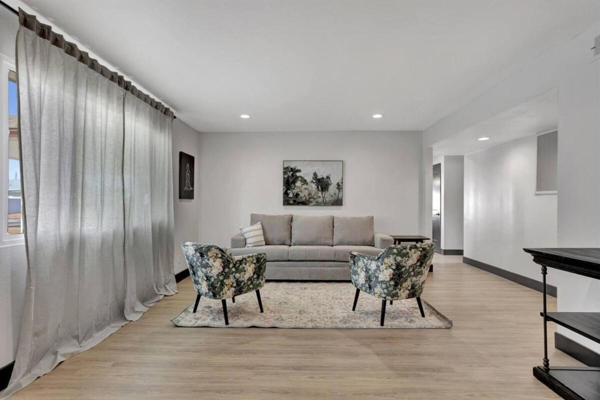 Private Modern Escape Luxury & Games