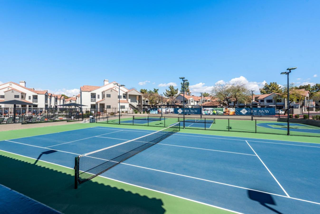Pet-friendly Pool Basketball Court Apartment