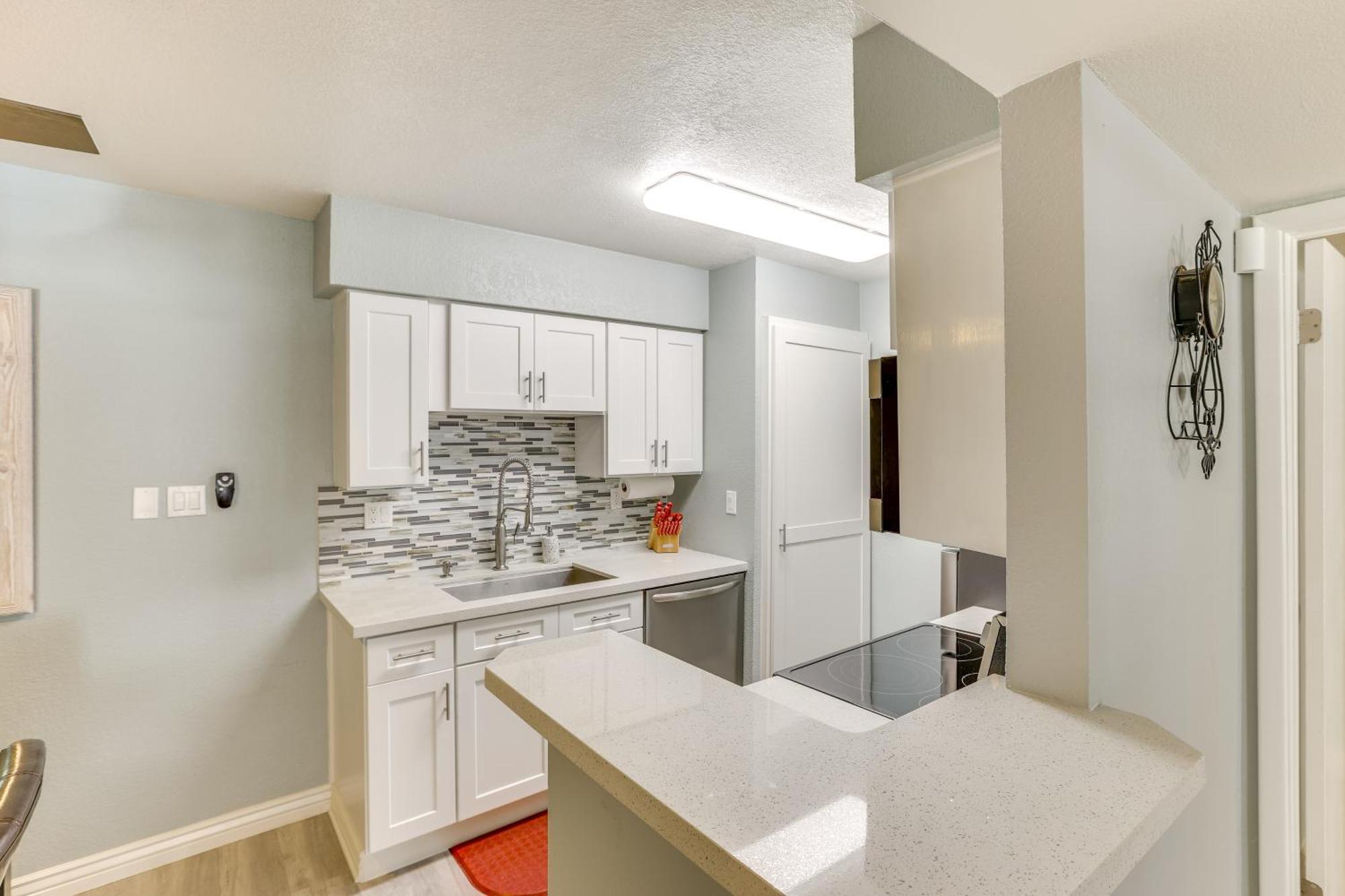 Apartment Pool And Hot Tub Access Cozy In Scottsdale! Scottsdale