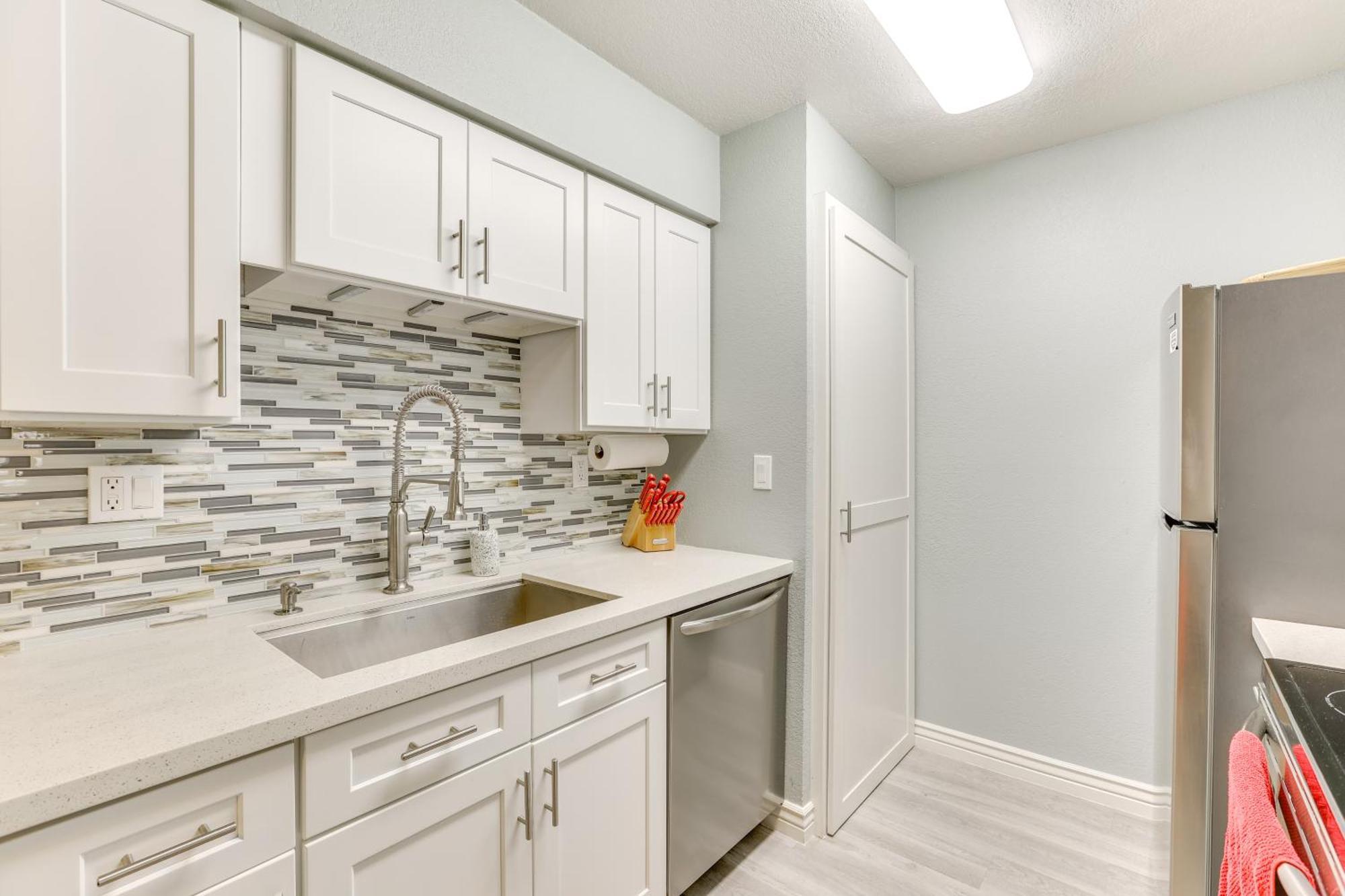 Pool And Hot Tub Access Cozy In Scottsdale! * Scottsdale