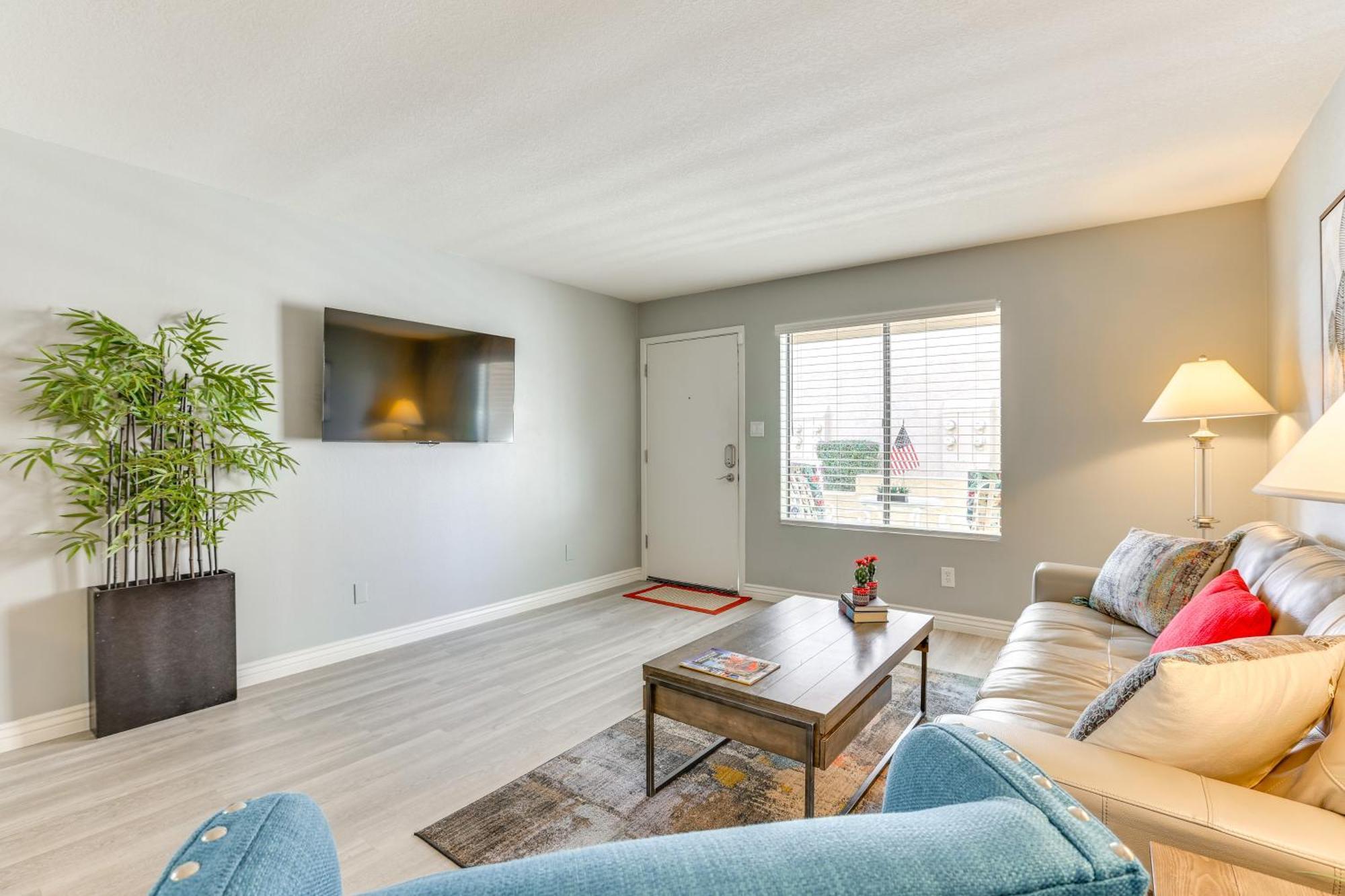 Pool And Hot Tub Access Cozy In Scottsdale! Apartment