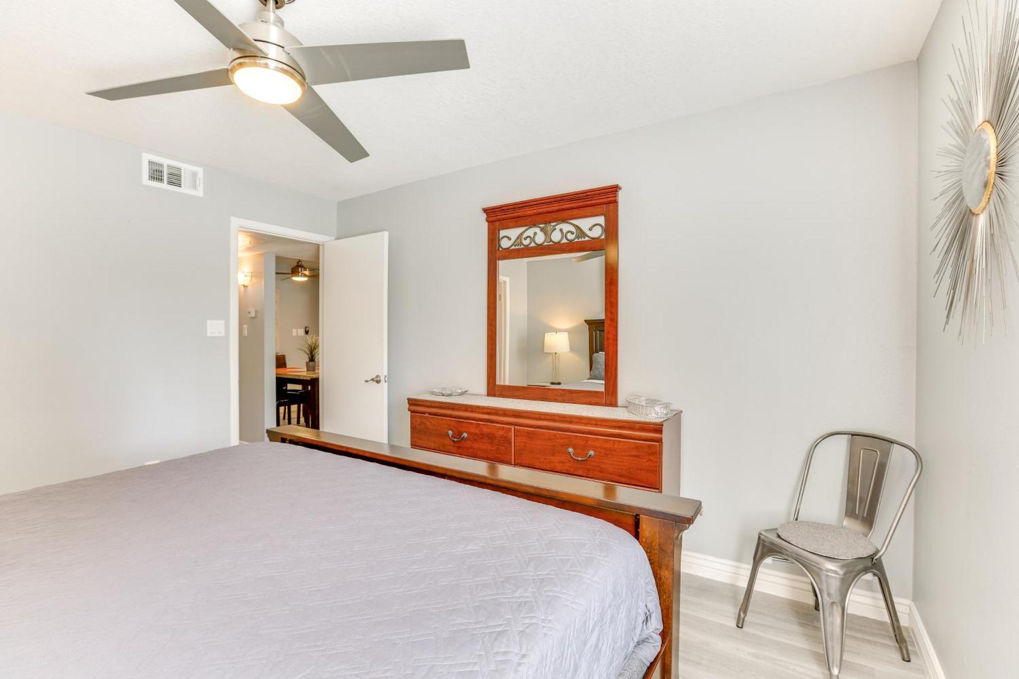 Apartment Pool And Hot Tub Access Cozy In Scottsdale! Scottsdale