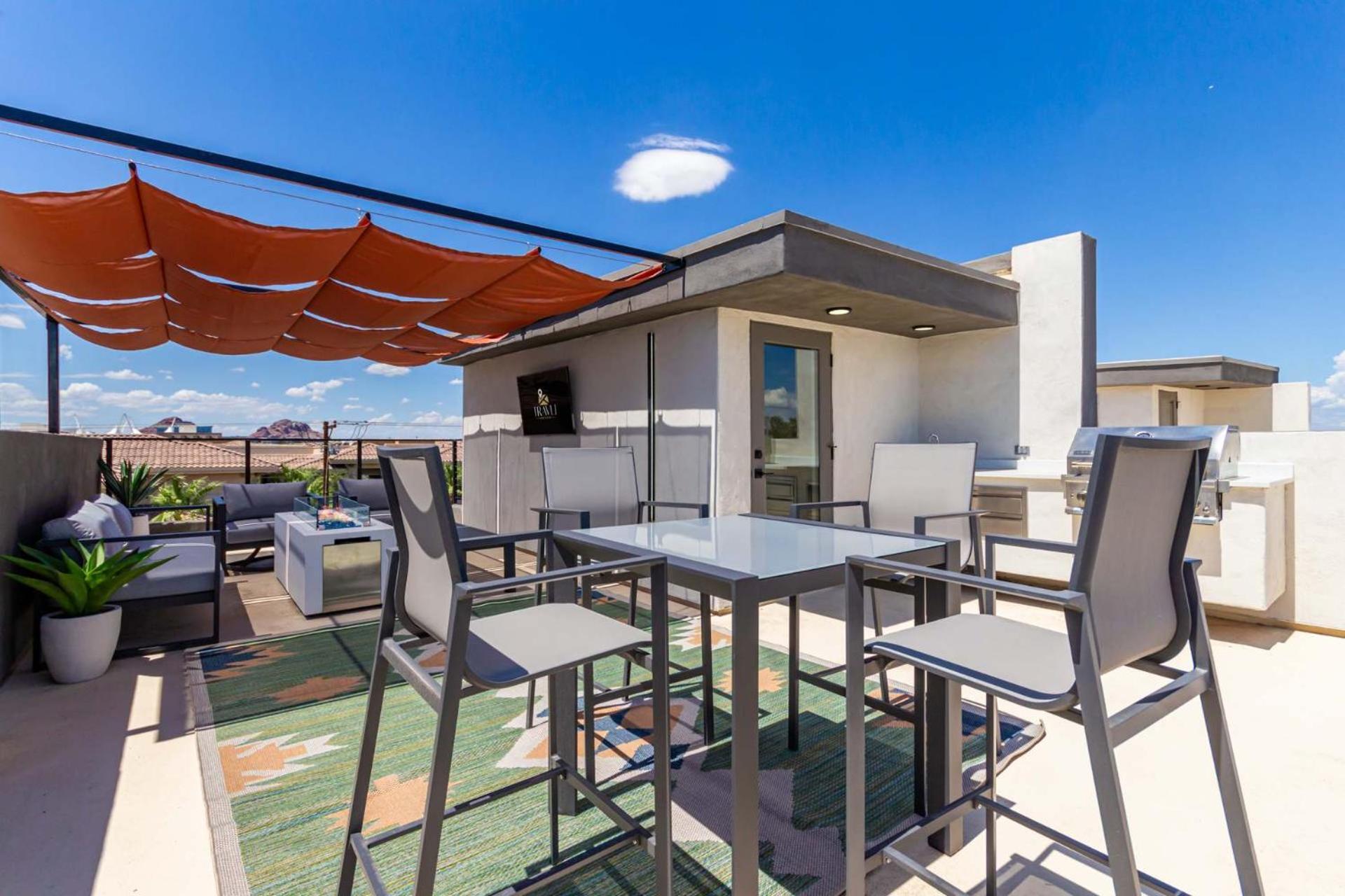 Papago Lux Townhouse With Rooftop Lounge