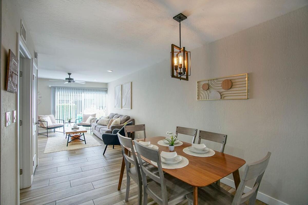 - Two Bedroom Townhouse Scottsdale